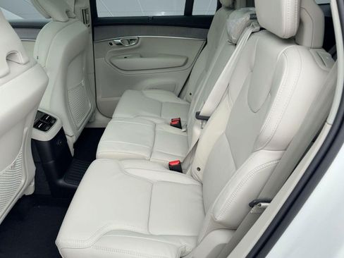 New 2026 Volvo XC90 T8 Ultra w/ Protection Package Premier AWD/4WD image 14