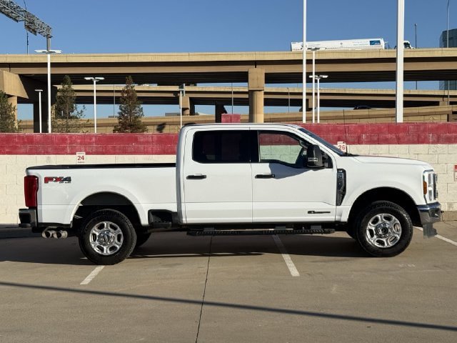 Used 2025 Ford F250 XLT w/ FX4 Off-Road Package AWD/4WD image 3