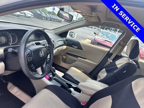 Used 2014 Honda Accord EX image 10