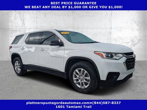 Used 2021 Chevrolet Traverse LS image 1