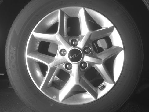 Used 2025 Kia Soul LX w/ LX Technology Package image 13