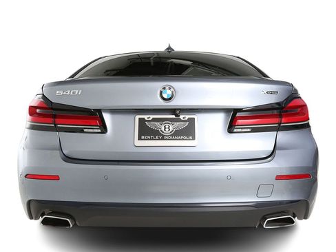Used 2021 BMW 540i xDrive image 13