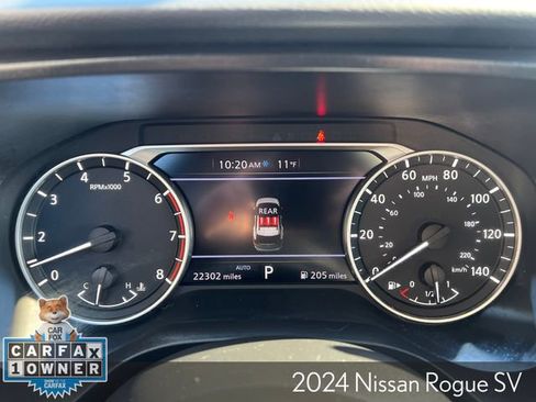 Used 2024 Nissan Rogue SV image 20