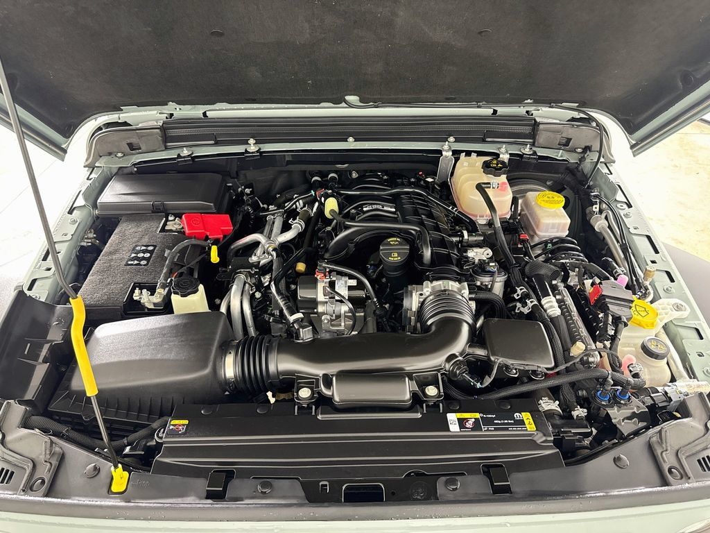 Certified 2023 Jeep Wrangler Sport AWD/4WD image 23