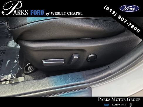 Used 2015 Toyota Camry LE FWD image 19
