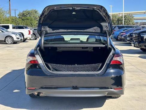 Certified 2023 Toyota Camry LE image 8