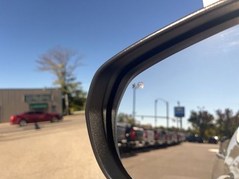 New 2026 Chevrolet Trax ACTIV w/ Driver Confidence Package image 19