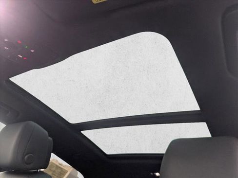 Used 2022 Audi Q3 2.0T Premium image 17