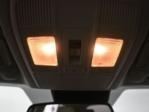 Used 2019 MAZDA CX-5 Touring image 11