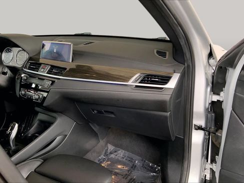 Used 2021 BMW X1 sDrive28i w/ Convenience Package FWD image 19