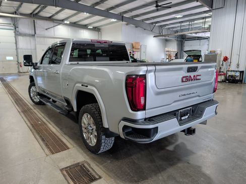 Used 2020 GMC Sierra 3500 Denali w/ Denali Ultimate Package AWD/4WD image 4