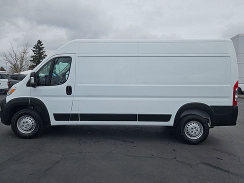 New 2026 RAM ProMaster 2500 w/ Convenience Group image 3