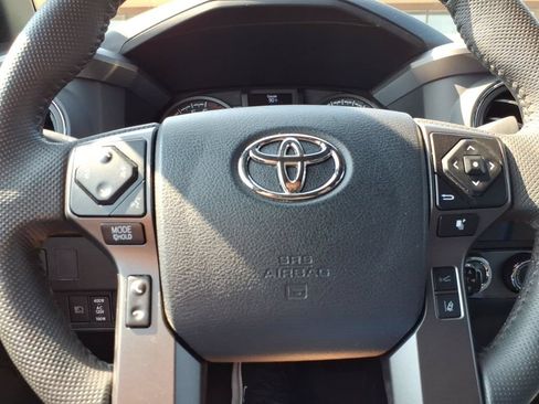 Used 2023 Toyota Tacoma TRD Sport AWD/4WD image 21