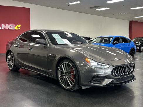 Used 2018 Maserati Ghibli S GranSport image 9