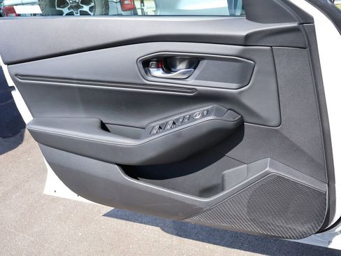 Certified 2023 Honda Accord Sport image 27