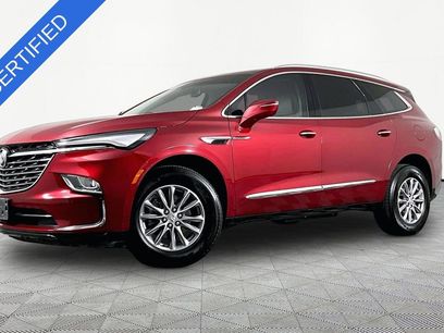 Used 2024 Buick Enclave Essence