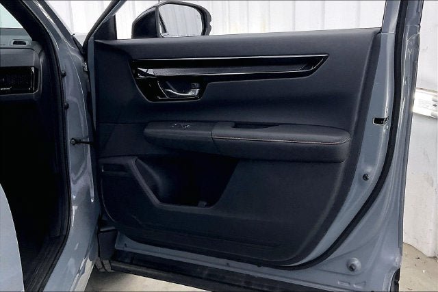 Used 2025 Honda CR-V Sport Touring image 22
