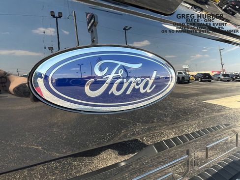 Used 2018 Ford F150 Lariat w/ Equipment Group 502A Luxury image 13