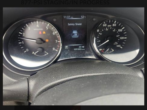 Used 2017 Nissan Rogue SL w/ SL Premium Package AWD/4WD image 4