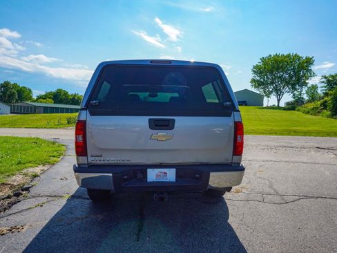 Used 2009 Chevrolet Silverado 1500 LT w/ Power Pack Plus AWD/4WD image 4