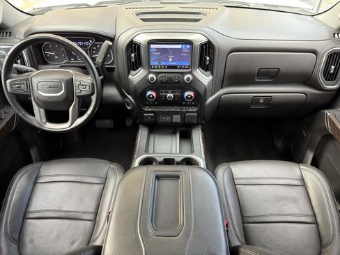 Used 2022 GMC Sierra 2500 Denali w/ Denali Ultimate Package AWD/4WD image 30