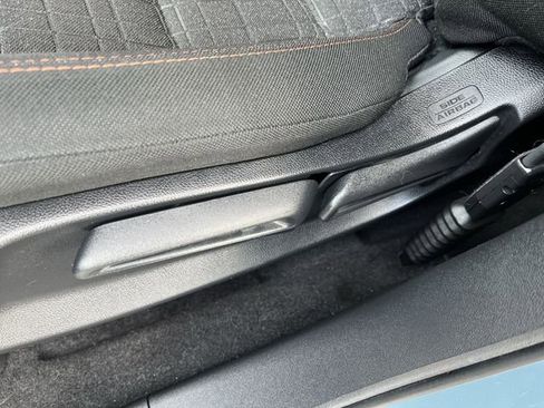 Used 2025 Honda HR-V Sport image 16