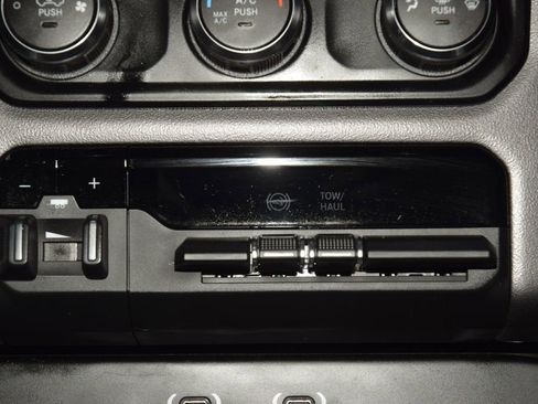 Used 2023 RAM 2500 Big Horn w/ Level 1 Equipment Group AWD/4WD image 34