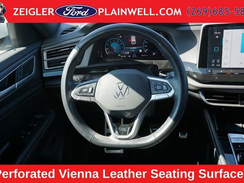 Used 2025 Volkswagen Atlas Cross Sport SEL Premium R-Line AWD/4WD image 16
