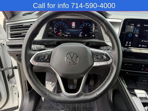 Used 2024 Volkswagen Atlas Cross Sport SE FWD image 15