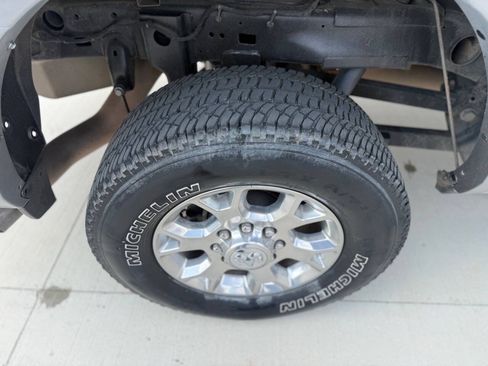 Used 2020 RAM 2500 Laramie AWD/4WD image 17