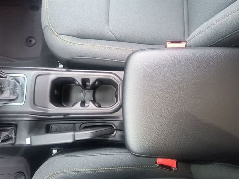 New 2026 Jeep Gladiator Sport image 20