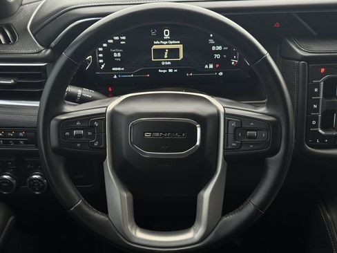 Used 2023 GMC Yukon Denali AWD/4WD image 13