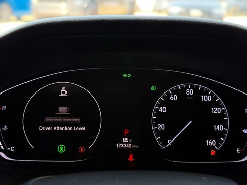 Used 2018 Honda Accord Sport image 51