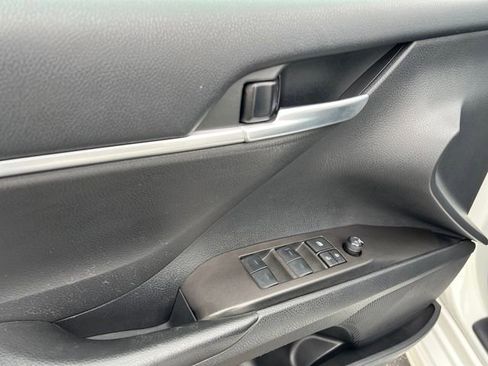 Certified 2023 Toyota Camry SE w/ Convenience Package image 13