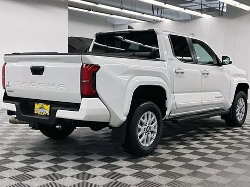 Used 2024 Toyota Tacoma SR5 image 12