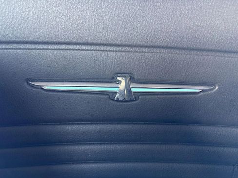 Used 2002 Ford Thunderbird Deluxe image 20