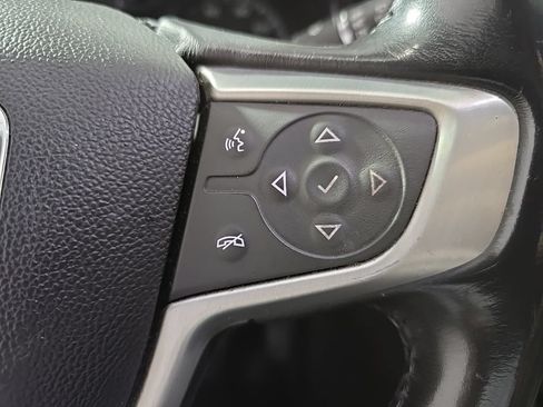 Used 2018 GMC Acadia SLE FWD image 33