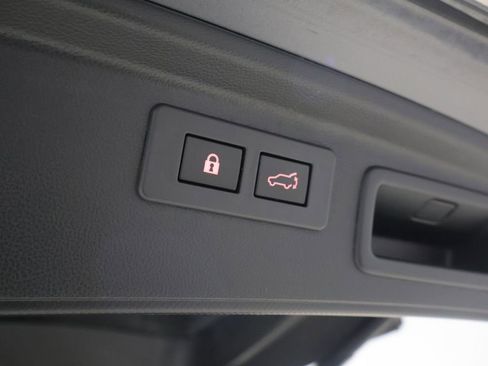 Used 2022 Subaru Forester Premium image 21