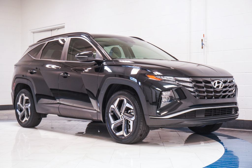 Used 2023 Hyundai Tucson SEL w/ Convenience Package AWD/4WD image 5