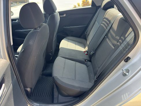 Used 2019 Hyundai Accent SEL image 9