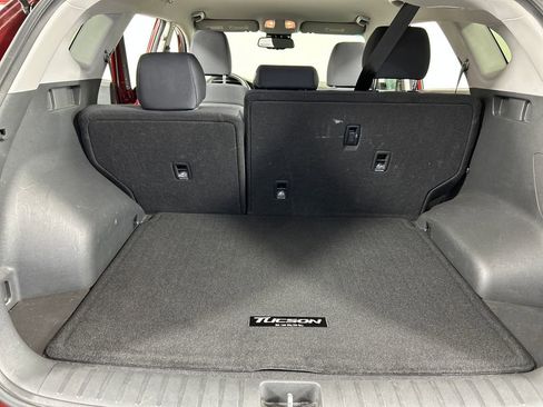 Used 2020 Hyundai Tucson Value FWD image 19