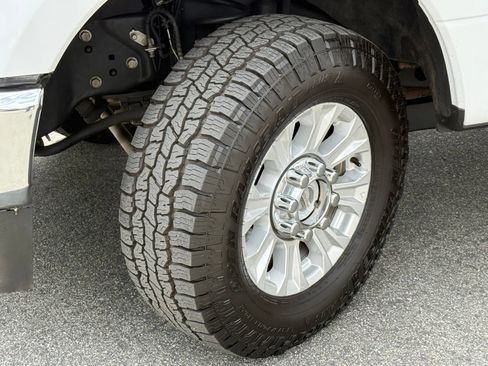 Used 2021 Ford F250 XLT AWD/4WD image 18