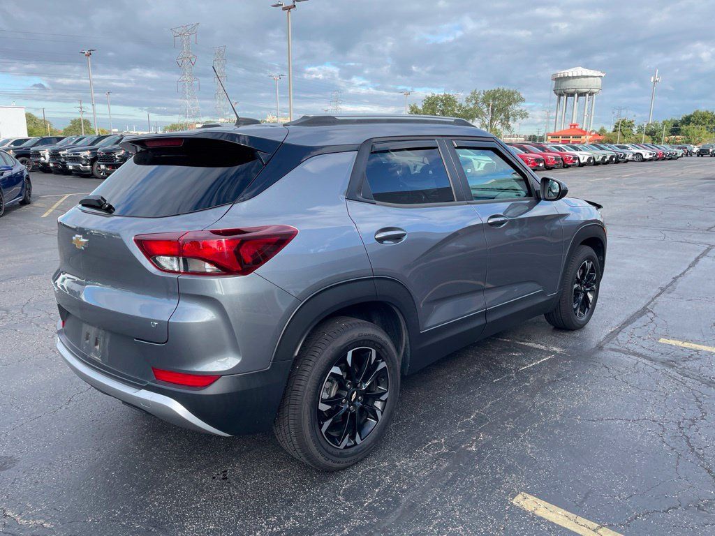 Used 2021 Chevrolet TrailBlazer LT FWD image 5