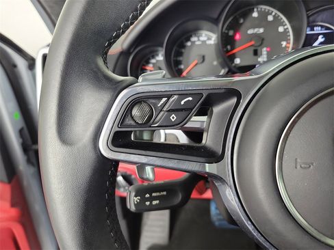 Used 2016 Porsche Cayenne GTS image 20