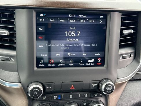 Used 2021 RAM 1500 Laramie AWD/4WD image 16