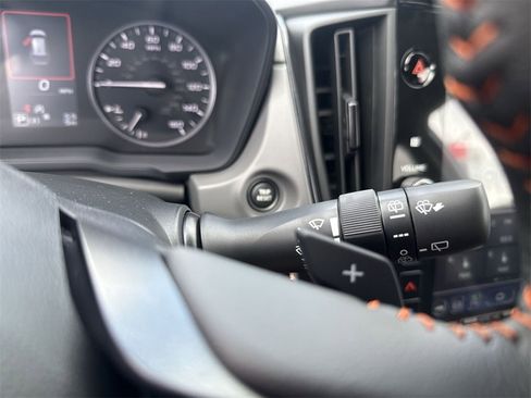 New 2025 Subaru Crosstrek 2.5i Limited w/ Crosstrek Mirror Package image 22