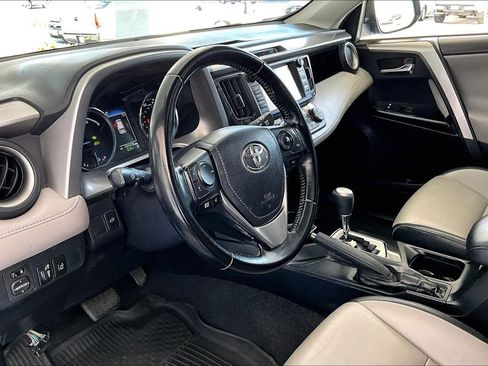 Used 2017 Toyota RAV4 Limited w/ All Weather Liner Package image 17