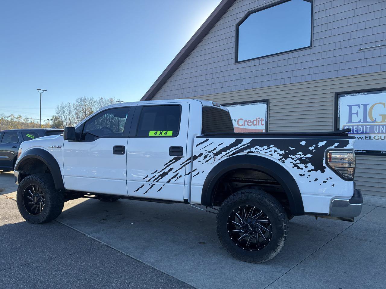 Used 2012 Ford F150 XLT AWD/4WD image 8