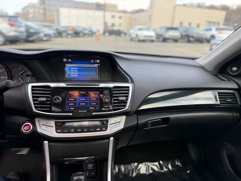 Used 2013 Honda Accord EX-L image 18