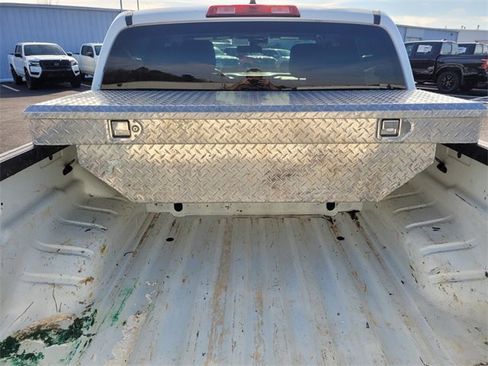 Certified 2022 Nissan Frontier SV image 14